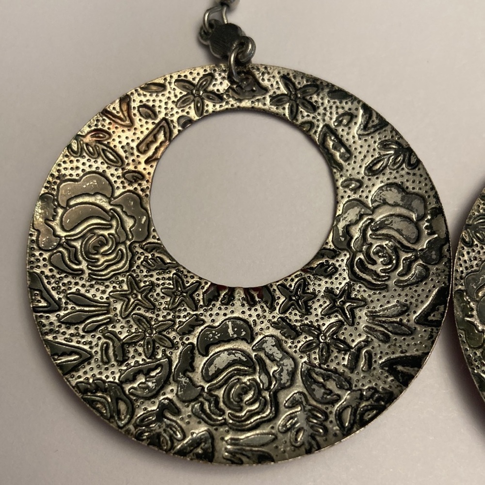Rose Flower Hoop Circle Earrings - Picture 16 of 16